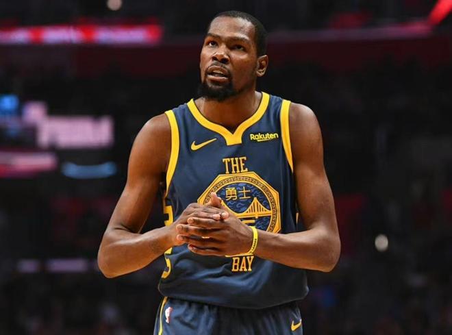 军宝座挺进 军宝座挺进