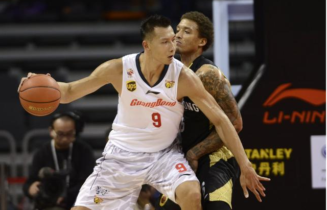 防守者的重 防守者的重