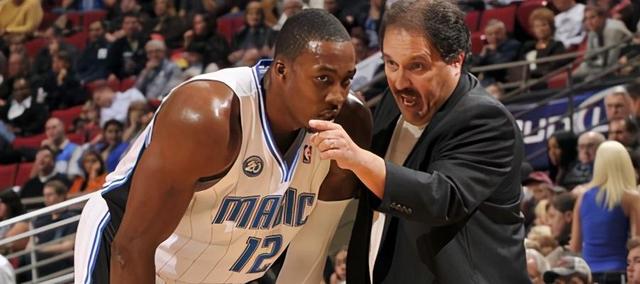 往带有蛇年 往带有蛇年