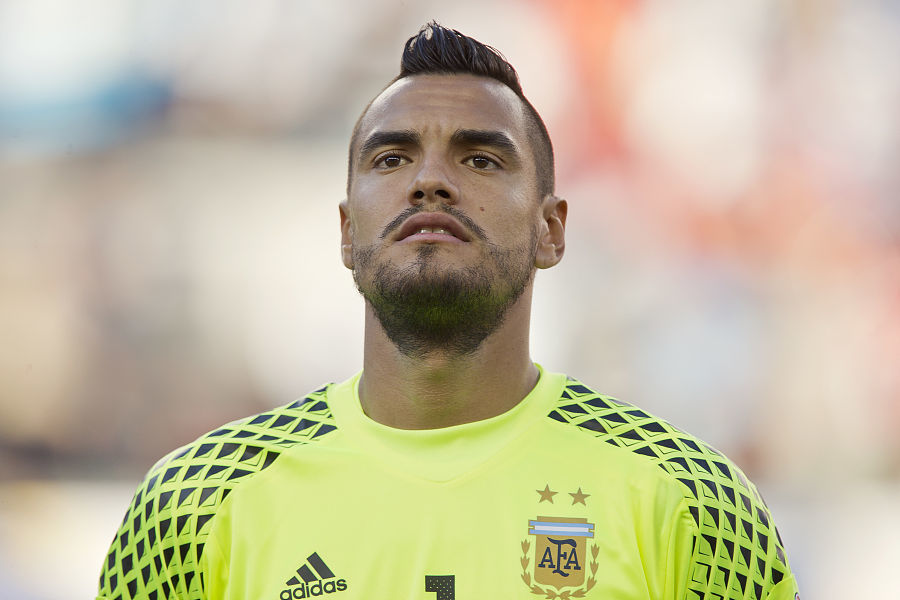 瓦解他对你 瓦解他对你